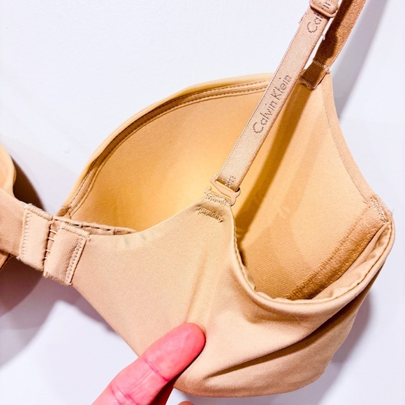 CALVIN KLEIN Beige Push-Up Plunge Bra - Picture 3 of 7